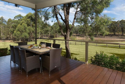 Blue Cliff Retreat - Great Ocean Road Tourism 3