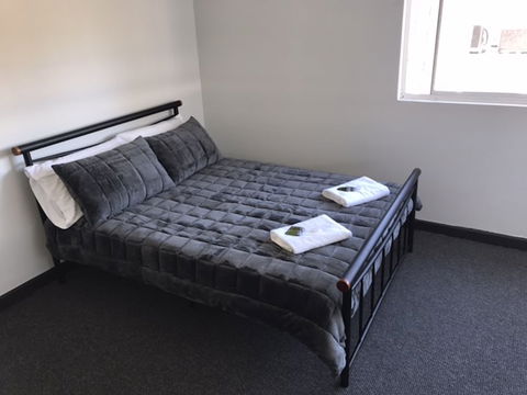 Panania Hotel - Great Ocean Road Tourism 2