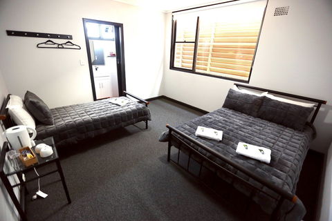 Panania Hotel - Great Ocean Road Tourism 0