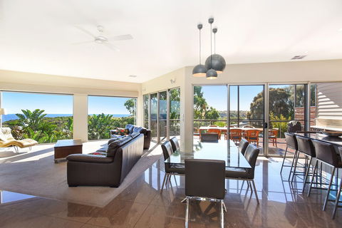 Lavina Luxury Beach House - Great Ocean Road Tourism 7