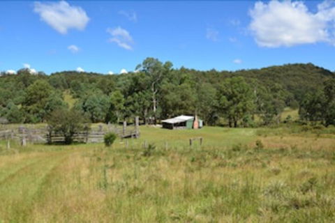 Four Bull Hut - Great Ocean Road Tourism 4