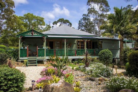 Billabong Cottage Bed & Breakfast - Great Ocean Road Tourism 0