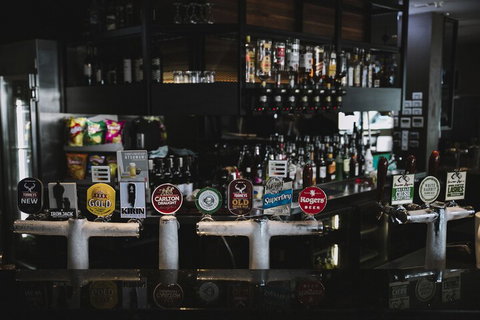 General Roberts Hotel - Great Ocean Road Tourism 7