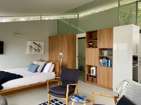 Eaglehawk Pavilions - Great Ocean Road Tourism 2