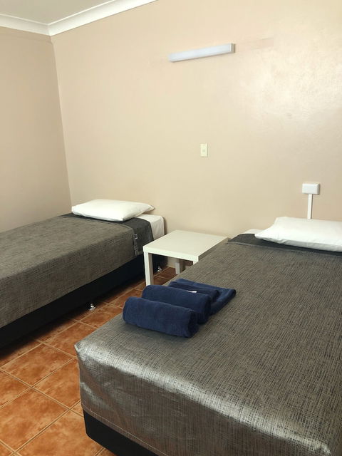 Childers Budget Accommodation - Great Ocean Road Tourism 3