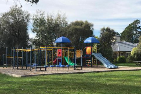 The Blue Escape - Great Ocean Road Tourism 2