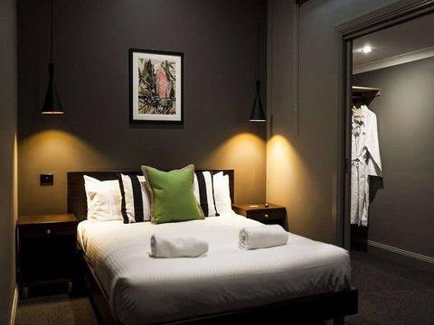 Criterion Hotel Sale - Great Ocean Road Tourism 4