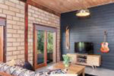 Falls River Luxury Accommodation - Great Ocean Road Tourism 0