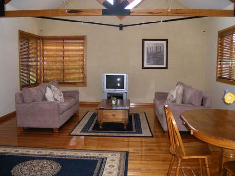 Bella Villa - Great Ocean Road Tourism 2