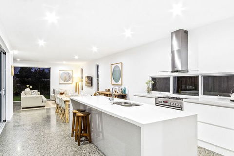 Luxe House Tweed Coast Holidays Ã‚ - Great Ocean Road Tourism 4