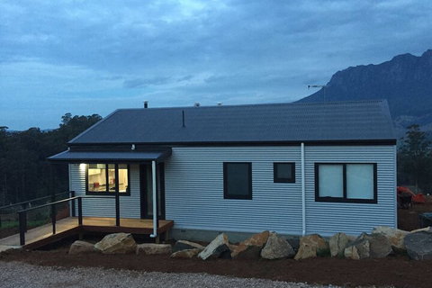 Manna Hill Farm - Great Ocean Road Tourism 3