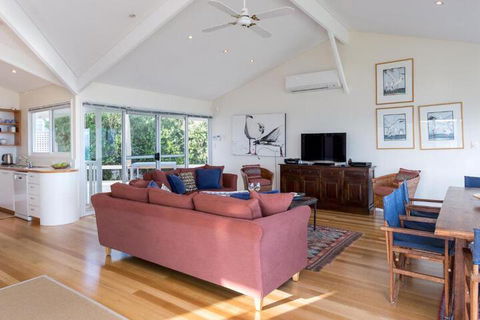 Seagull House Ocean Viewed House - Great Ocean Road Tourism 2