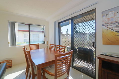 Acacia Kingscliff Town Holiday Apartment - Great Ocean Road Tourism 0