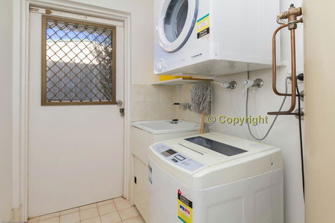 Acacia Kingscliff Town Holiday Apartment - Great Ocean Road Tourism 2