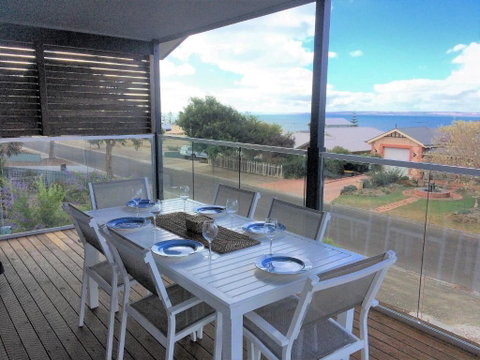 Bayview Beach House Apartment No 2 - Great Ocean Road Tourism 5