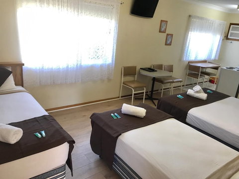 Angel's Rest Motel - Great Ocean Road Tourism 6