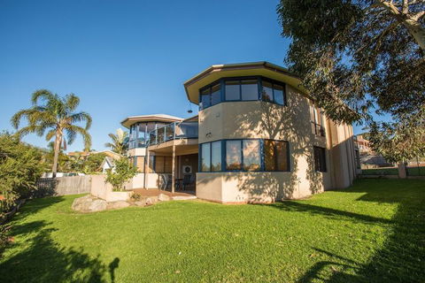Tura Beach House On Pacific Way - Great Ocean Road Tourism 4