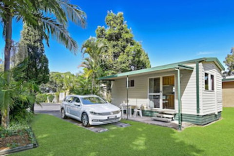 Diamond Waters Caravan Park - Great Ocean Road Tourism 0