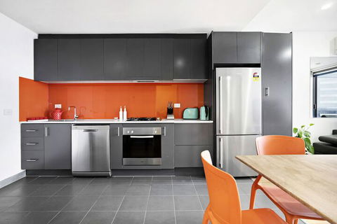 ZEE, 2BDR Southbank Apartment - Great Ocean Road Tourism 3