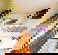 ALEXANDER 2BDR South Melbourne House - Great Ocean Road Tourism