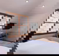 VERA 1BDR South Melbourne Apartment - Great Ocean Road Tourism