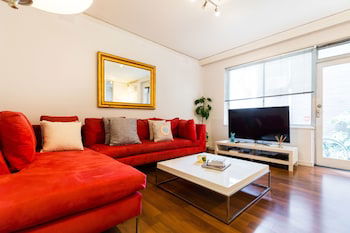 SELENA, 2BDR South Yarra Apartment - Great Ocean Road Tourism 0