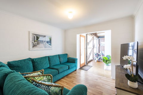 Blue River Apartments - Wooli Ocean - Waterfront - Great Ocean Road Tourism 6