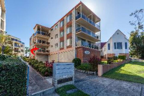 2 BEDROOM APARTMENT LAMAN LODGE UNIT 2 - Great Ocean Road Tourism 3
