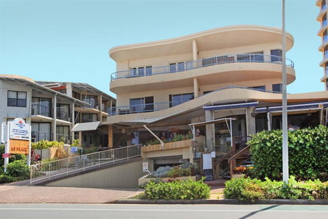 Coolum Baywatch Luxury Style Penthouse Linen Included WIFI 500 Bond - Great Ocean Road Tourism 3