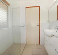 2 Eastern Court Mount Coolum 400 DOLLAR BOND Pet Friendly LINEN INCLUDED - Great Ocean Road Tourism