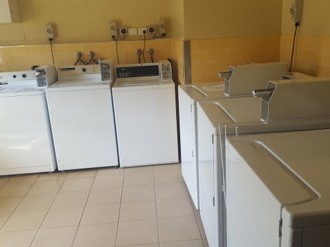 Gundagai Tourist Suites - Great Ocean Road Tourism 6