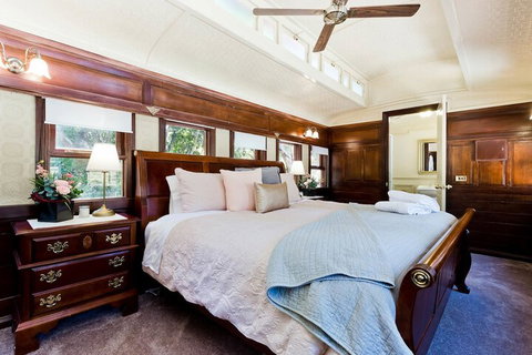 Oak Tree Cottage - Mundaring - Great Ocean Road Tourism 2