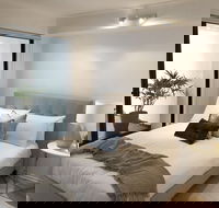 Sunshine Beach Luxe Apartment - Great Ocean Road Tourism