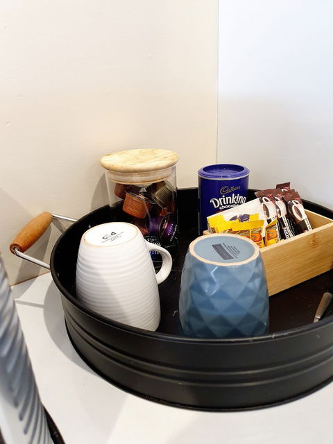 Royal Hotel West Wyalong - Great Ocean Road Tourism 2