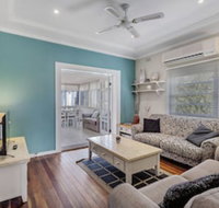 Tomaree Road 14 Oscars Pet Friendly Beach House - Great Ocean Road Tourism