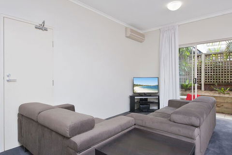 Zenith Studio Unit 4 / 10 Messines Street - Great Ocean Road Tourism 2