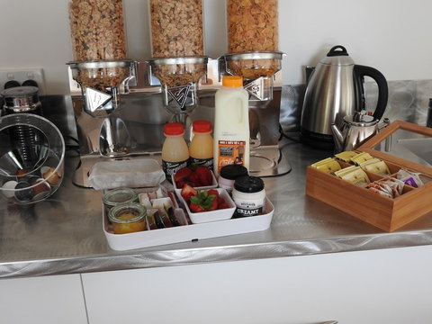 Tamar House - Great Ocean Road Tourism 0