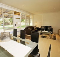 Beach House Units - 1 - Great Ocean Road Tourism