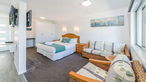 Adrift Apartments - Great Ocean Road Tourism 2