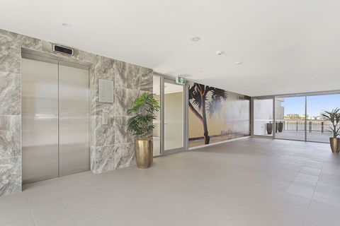 Direct Hotels - North Shore Kawana - Great Ocean Road Tourism 4