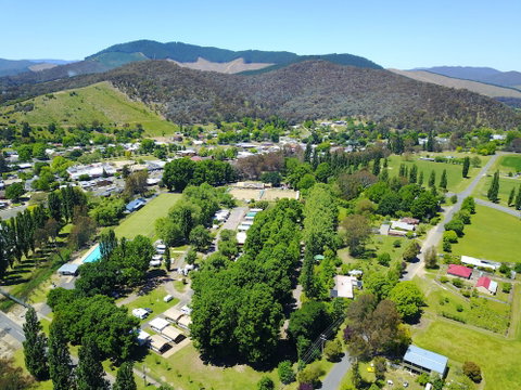 Myrtleford Holiday Park - Great Ocean Road Tourism 0