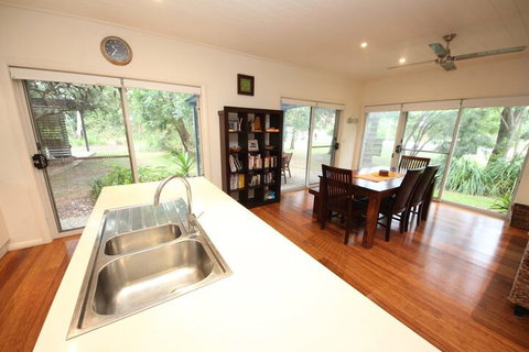 Trial Bay Eco Lodge 2 Pandanus - Great Ocean Road Tourism 3