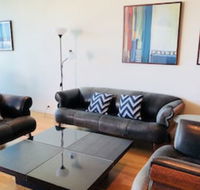 Astonishing Docklands View Deluxe Room - Great Ocean Road Tourism