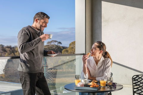 Deco Hotel - Great Ocean Road Tourism 0