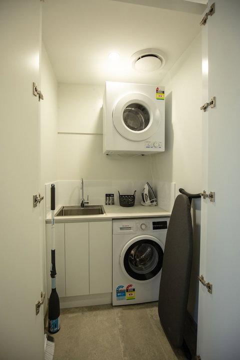Astina Suites Forster - Great Ocean Road Tourism 3