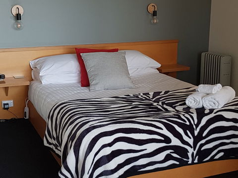 River Vineyard Retreat - Great Ocean Road Tourism 3