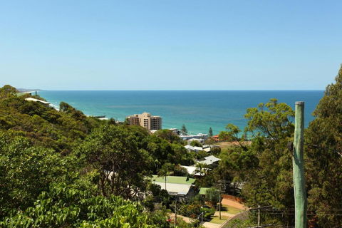 56 Millen Crt Coolum Beach Pet Friendly Linen Included - Great Ocean Road Tourism 1