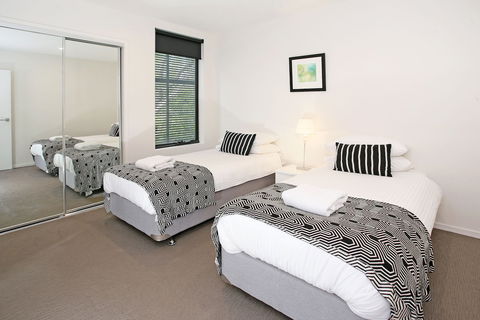 Back Of The Block Bulimba - Great Ocean Road Tourism 6