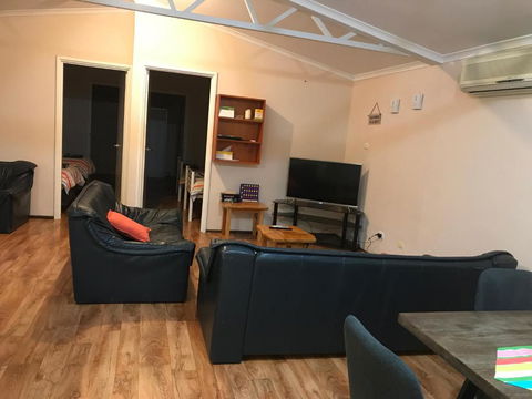 Sabai Accommodation - Great Ocean Road Tourism 4