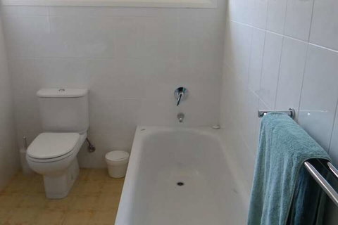 Gwydir Court 1 - Great Ocean Road Tourism 4
